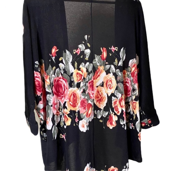 Floral Print Knit Mid Length Tunic Style Cardigan - Picture 2 of 3